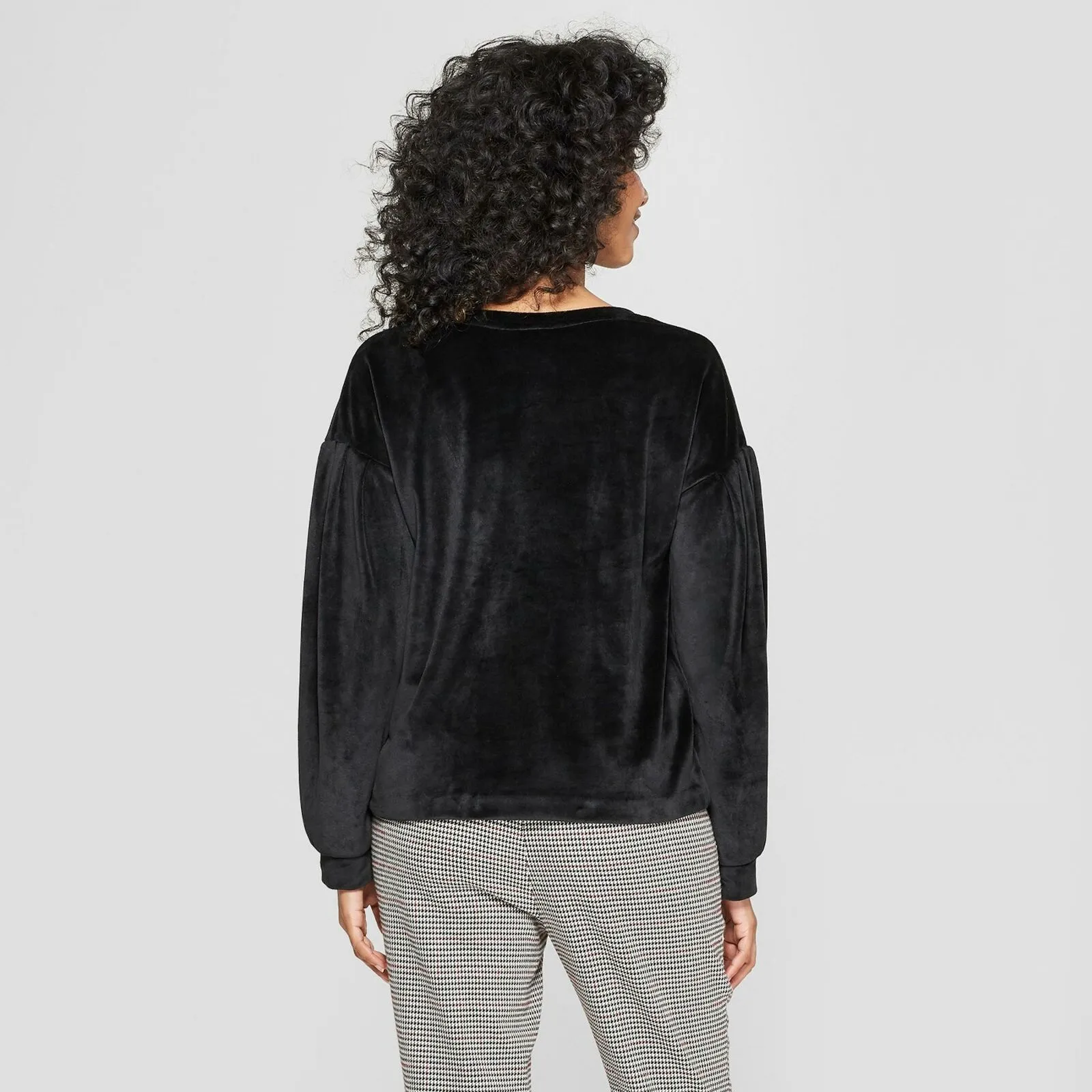 A New Day Women's Long Sleeve Velour Pullover Top