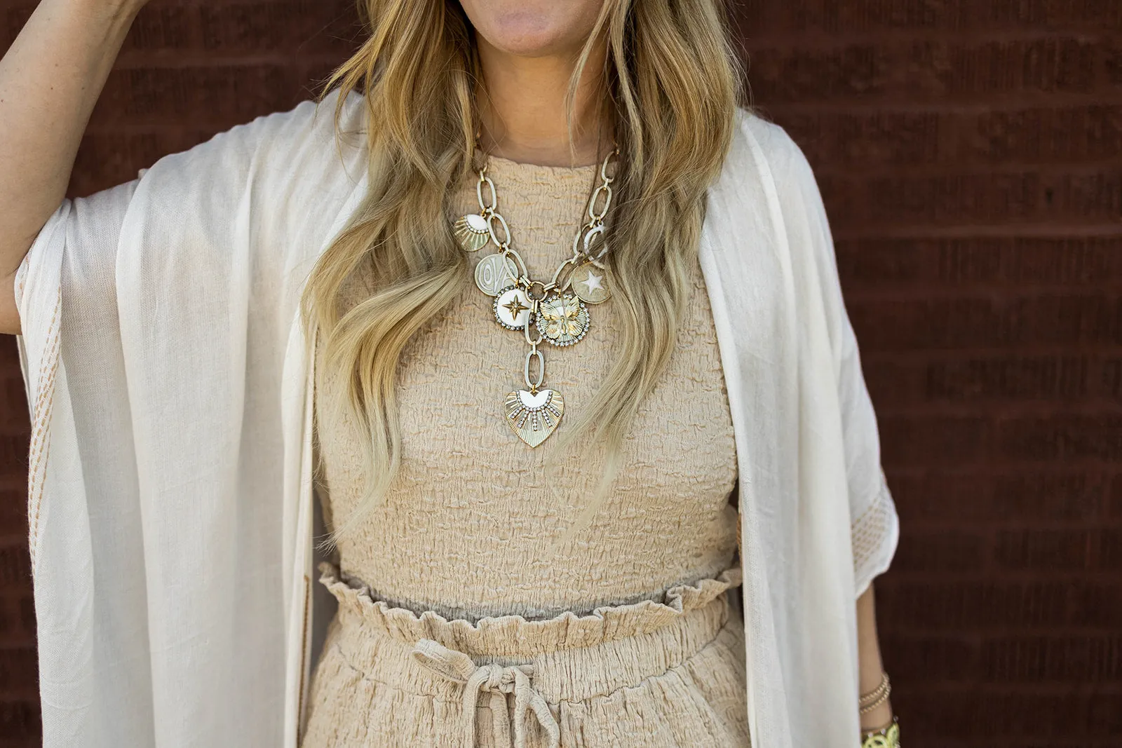 andra short sleeve top in natural