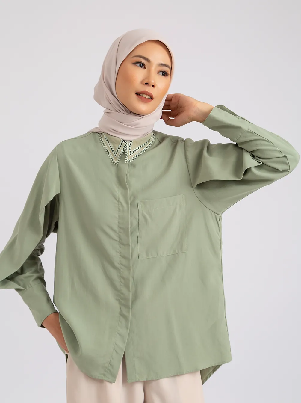 AYDA TOP PLAIN SAGE