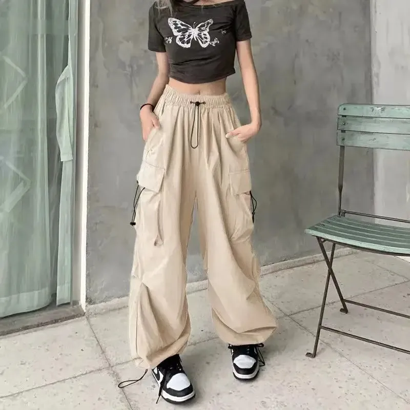 Baggy Pants Woman