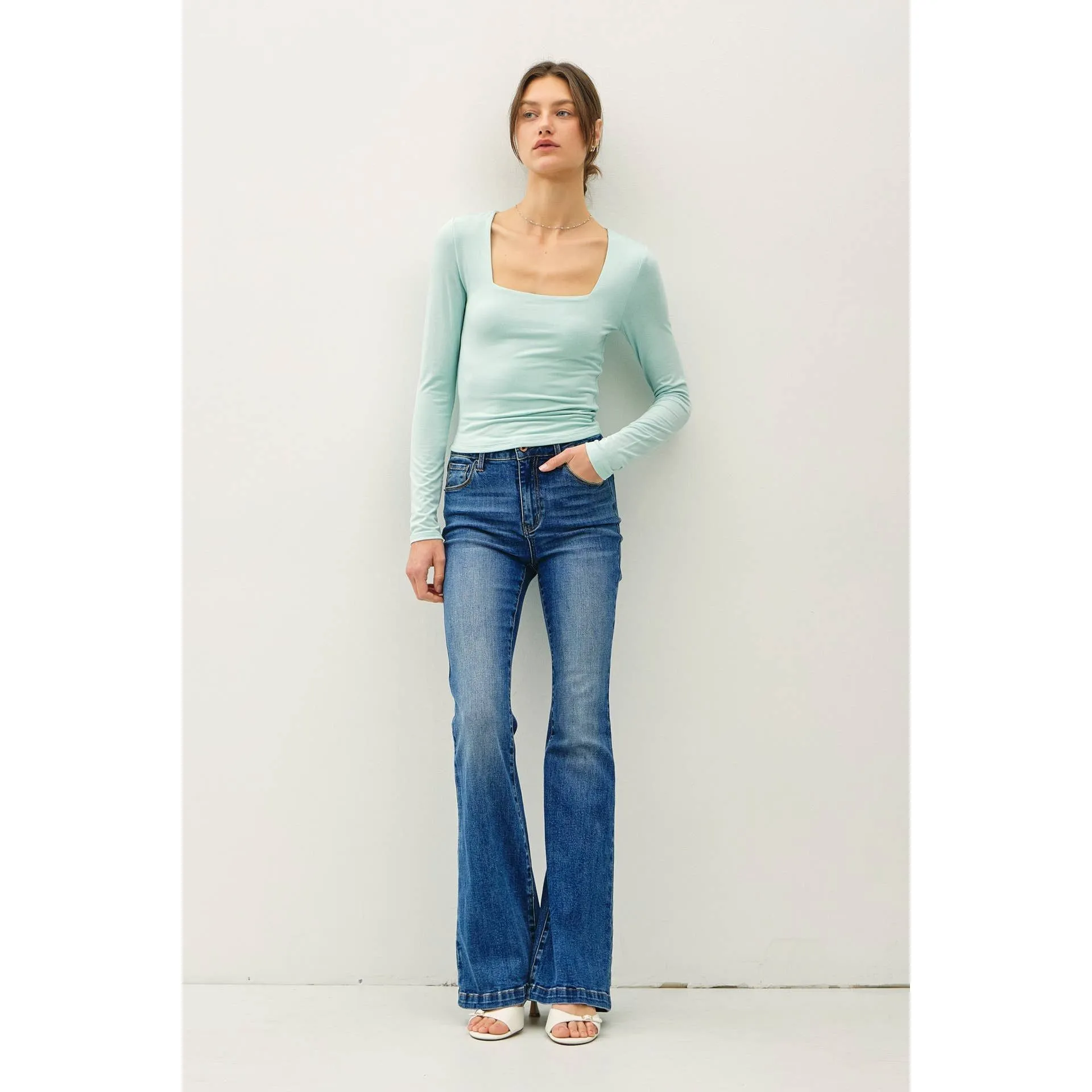 BASIC SQUARE NECK LONG SLEEVE TOP