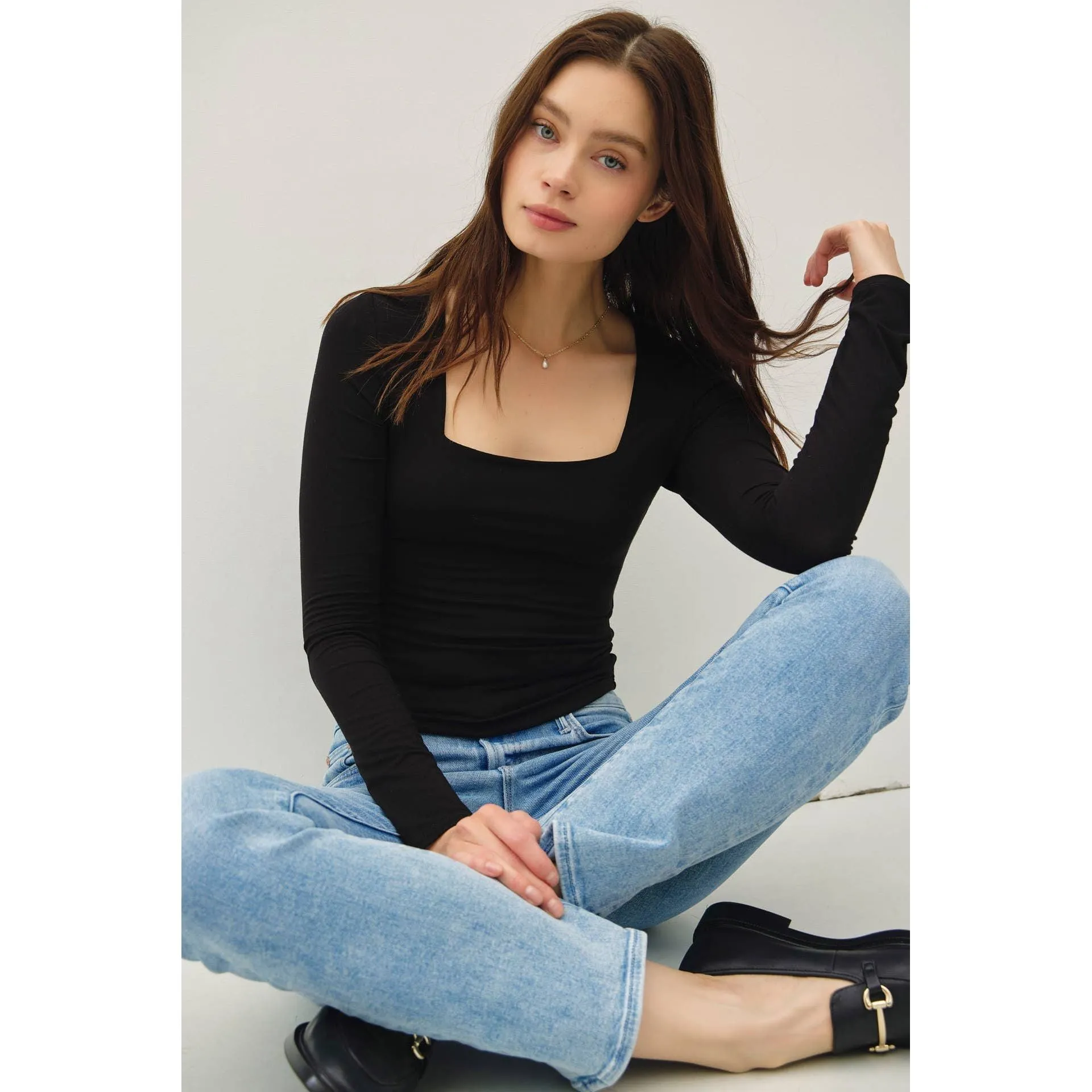 BASIC SQUARE NECK LONG SLEEVE TOP