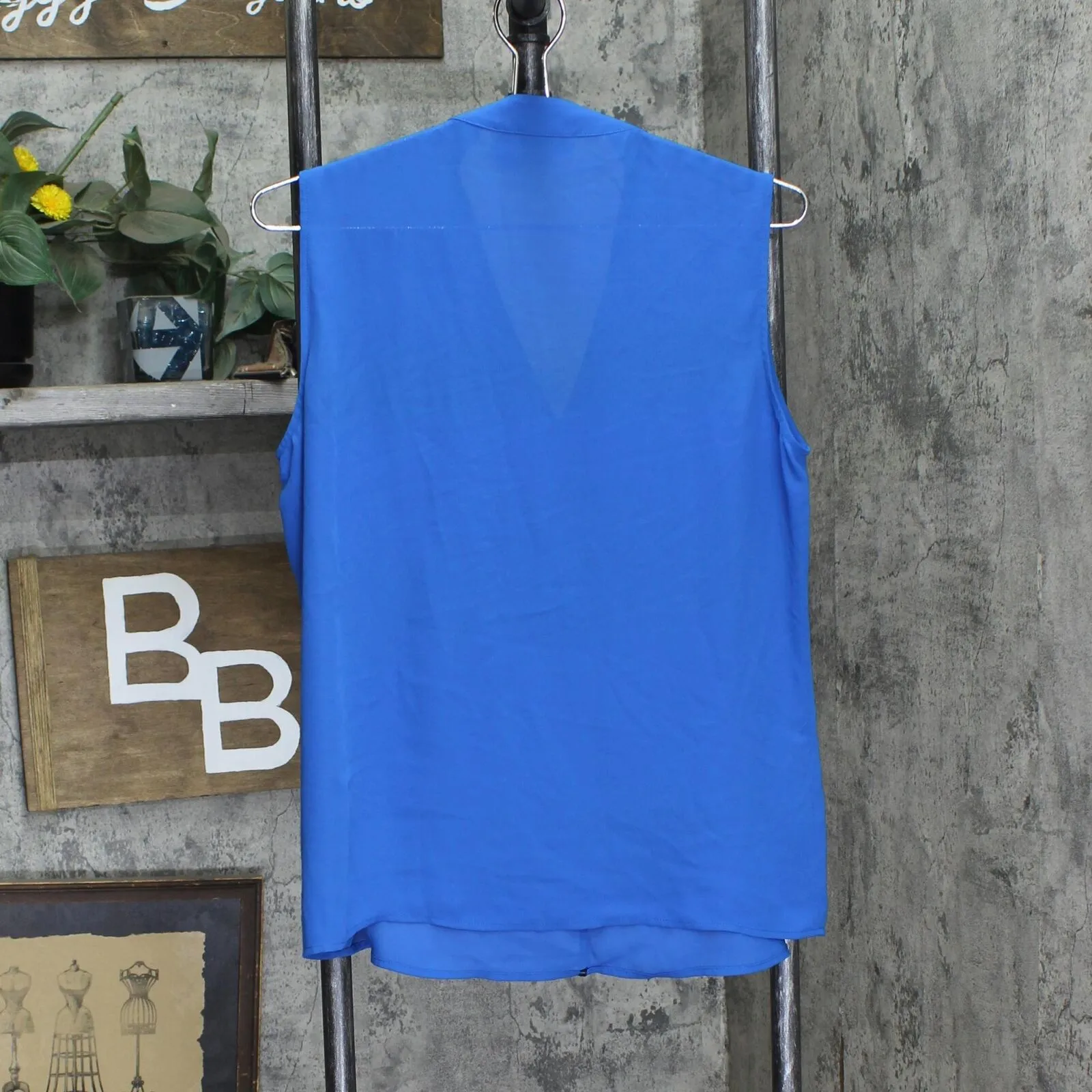 Calvin Klein Womens Pipe Trim Sleeveless Woven Blouse Shirt Top Royal Blue M
