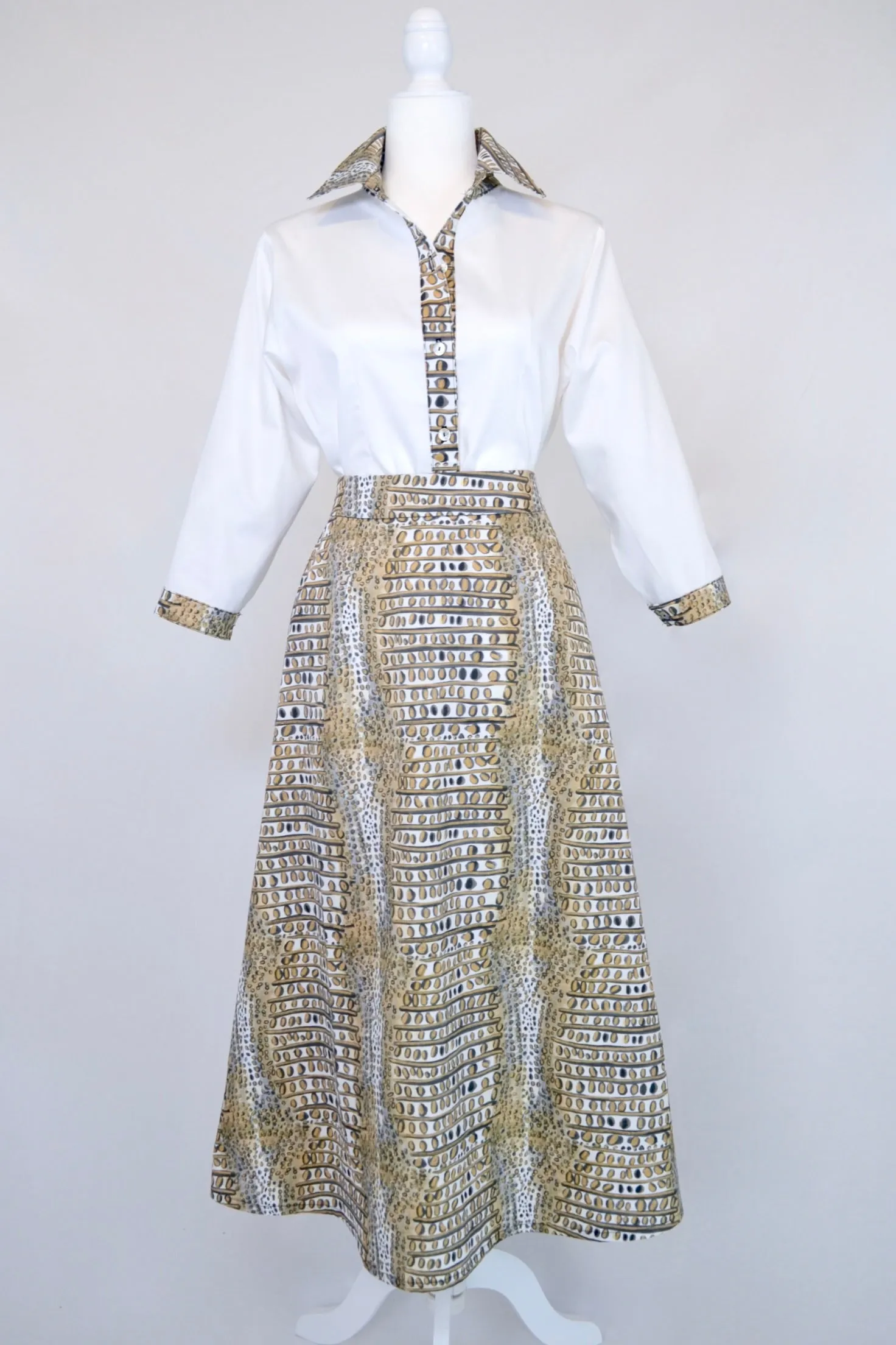 DeBordieu Skirt in Neutral Gator