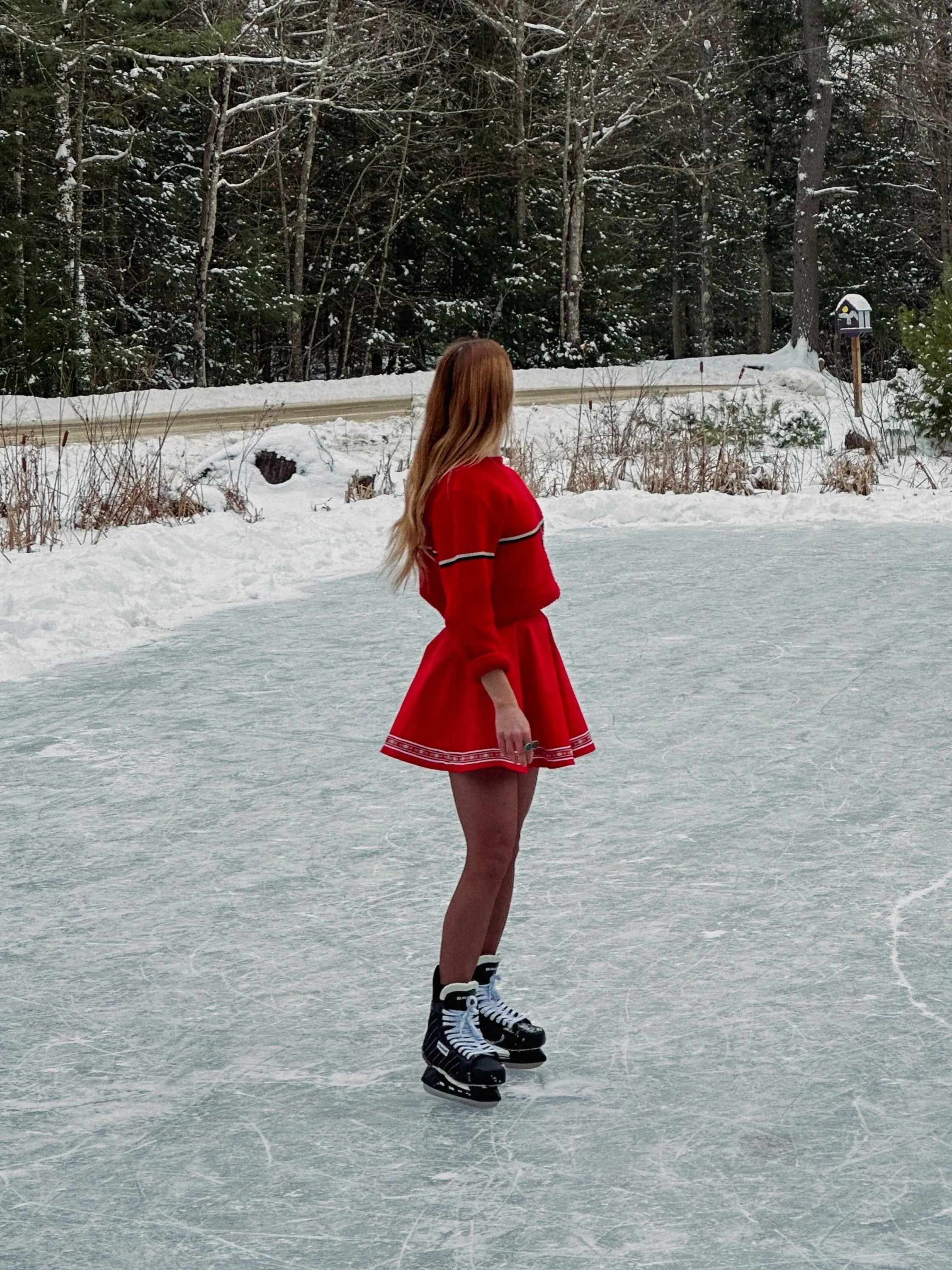Deerfield Skirt in Ribbon Red