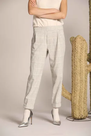 Easy Jogger women's chino pants in jersey with a houndstooth design relaxed fit
