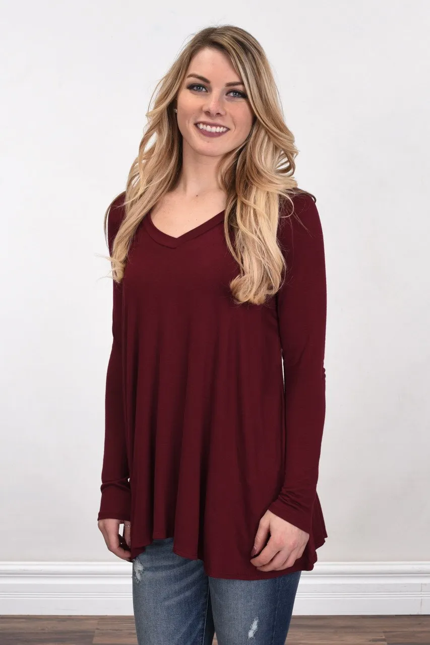 Essential V-Neck Top Burgundy