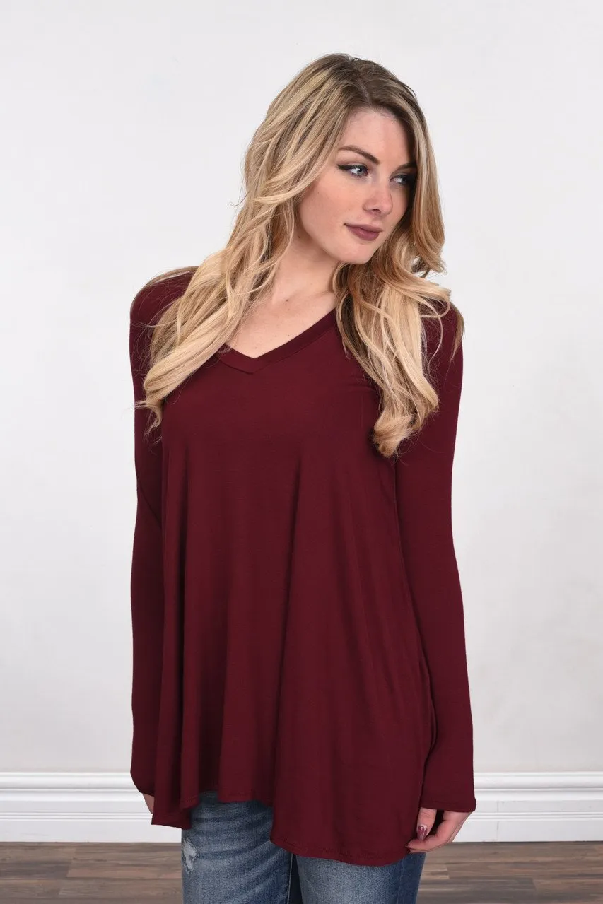 Essential V-Neck Top Burgundy