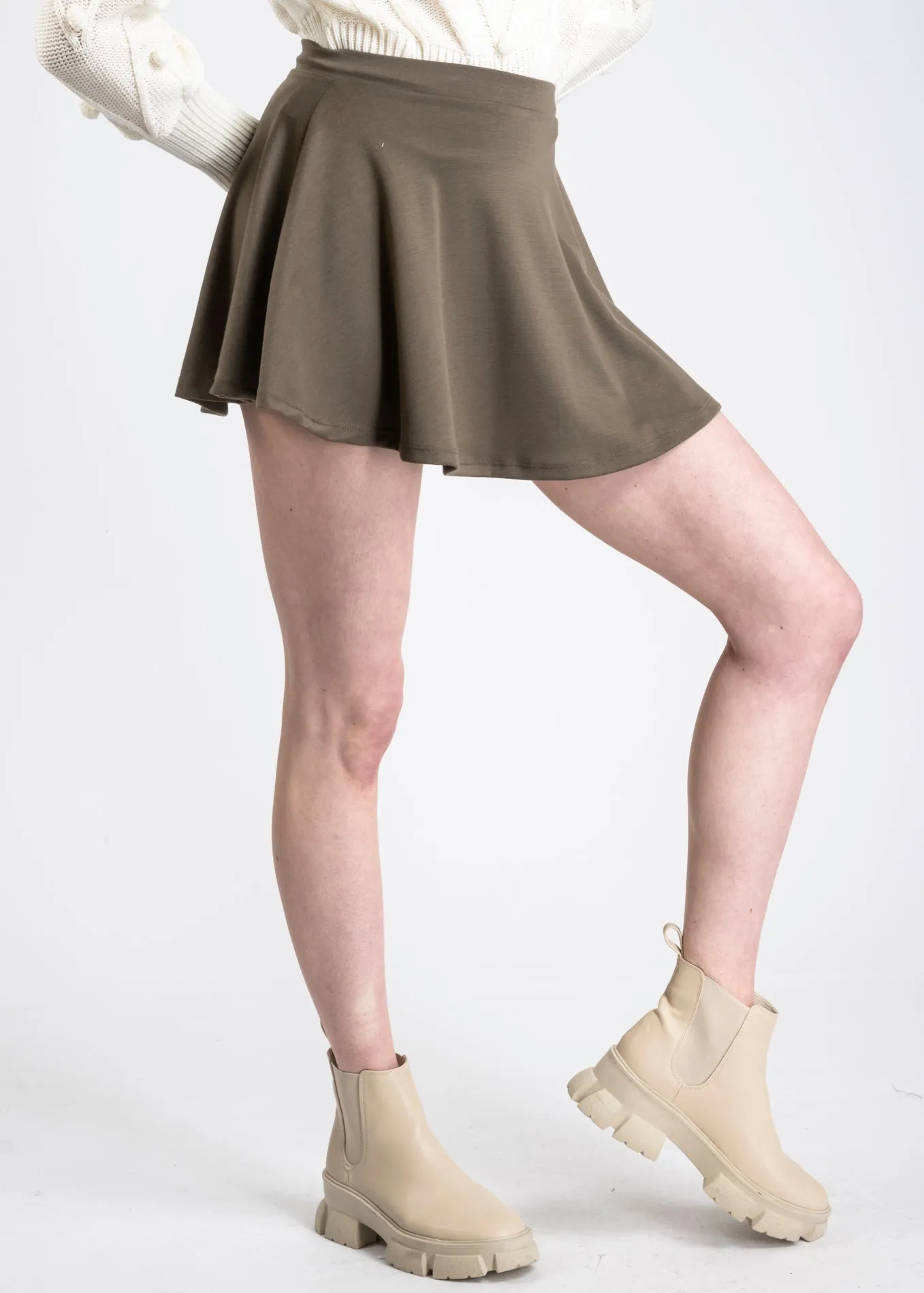 Falda mini skater circular
