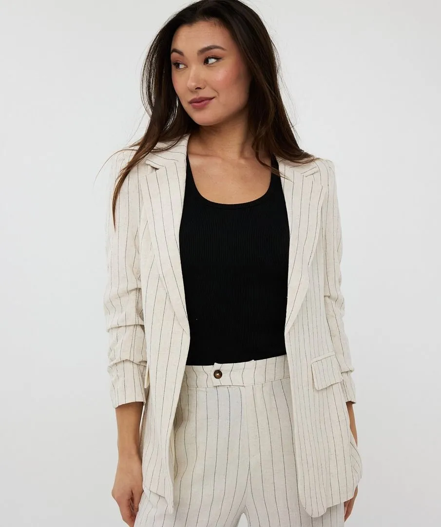GATHERED SLEEVE LINEN BLAZER