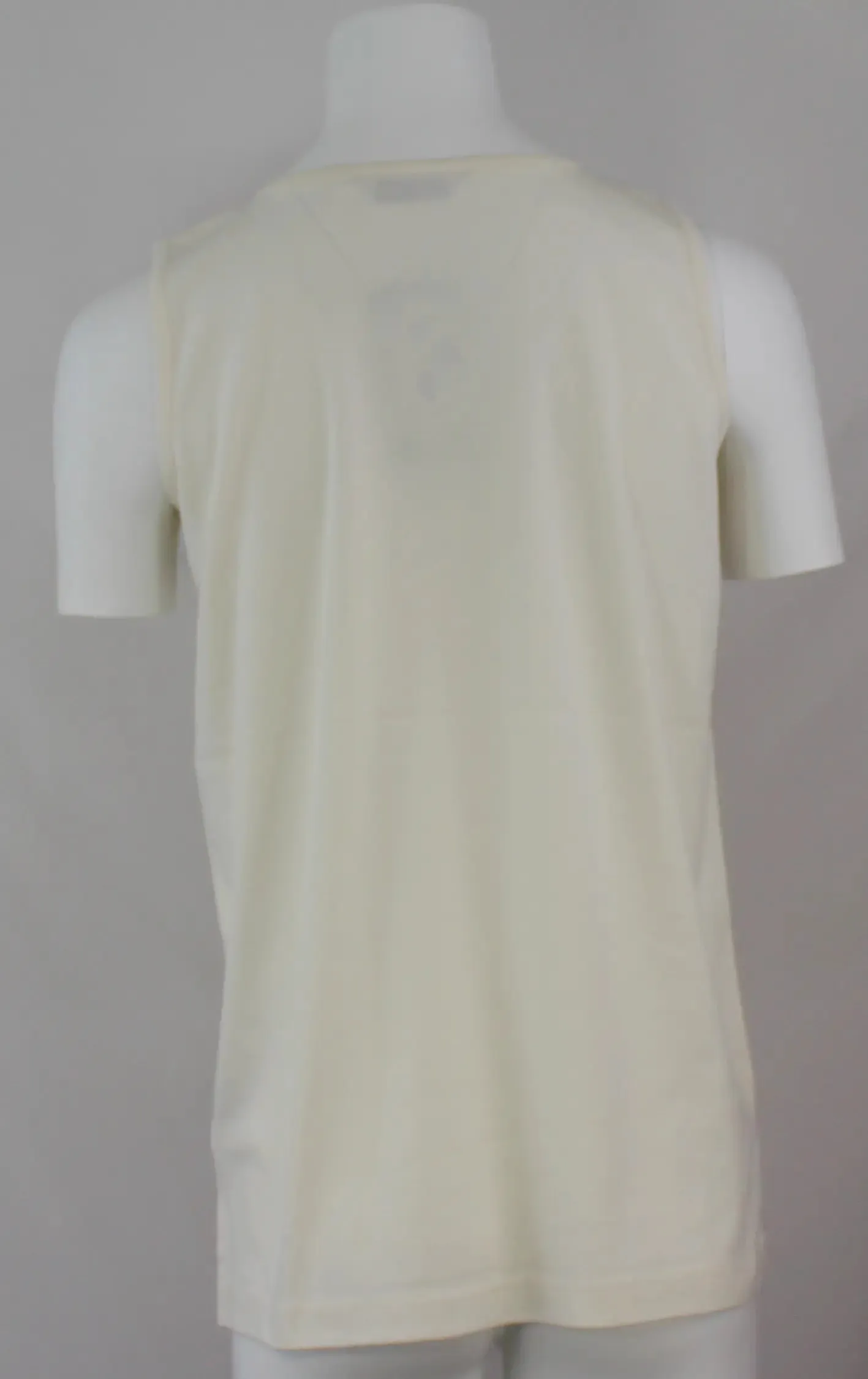 Keren Hart Solid Tank – Classic Scoop Neck Wardrobe Essential