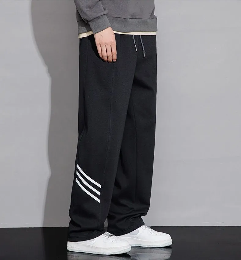Lightweight Straight Leg Sweatpants Perfect for Athletic Activities