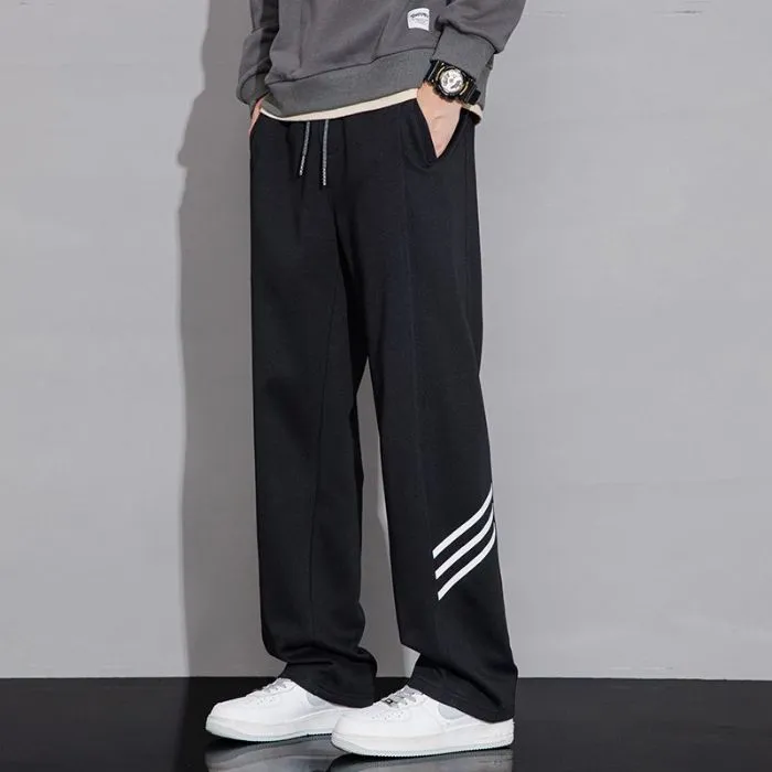Lightweight Straight Leg Sweatpants Perfect for Athletic Activities