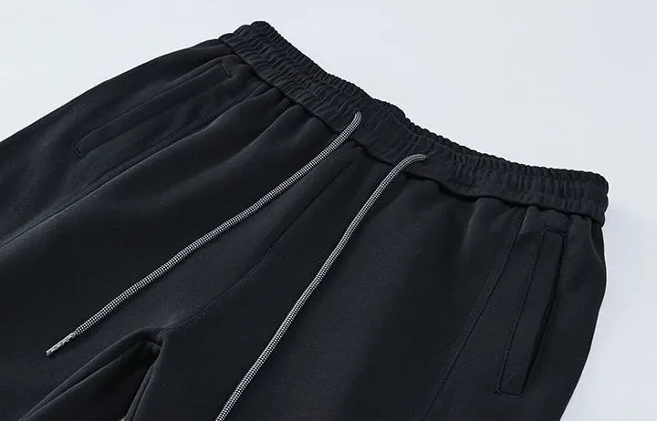 Lightweight Straight Leg Sweatpants Perfect for Athletic Activities