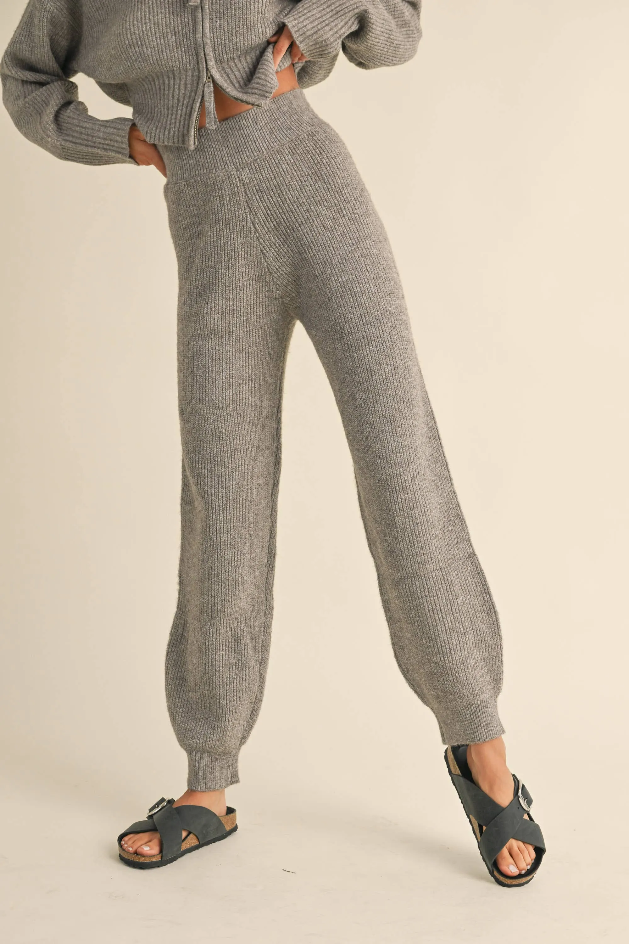 Miou Muse: Sweater Jogger Pants