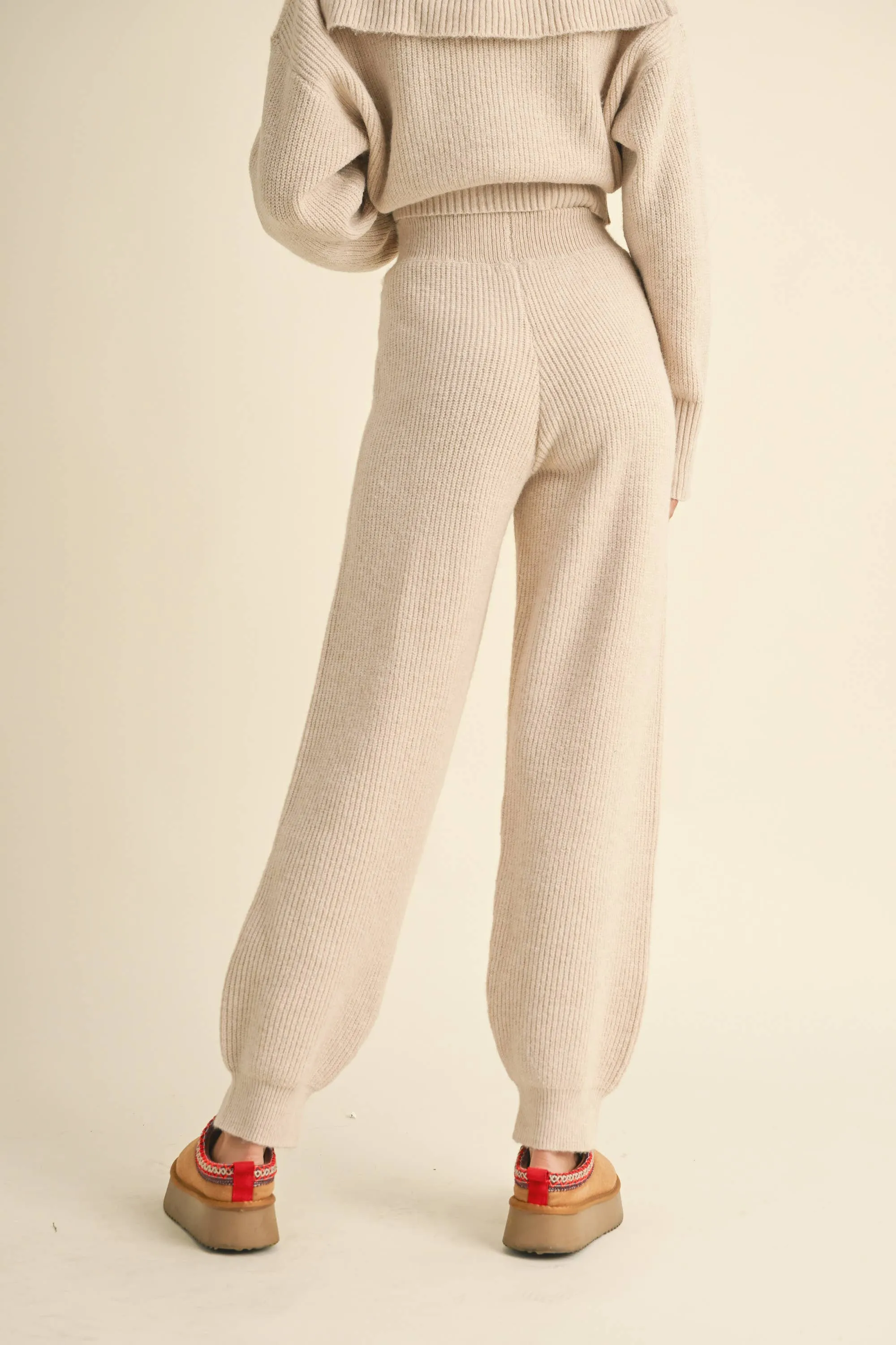 Miou Muse: Sweater Jogger Pants