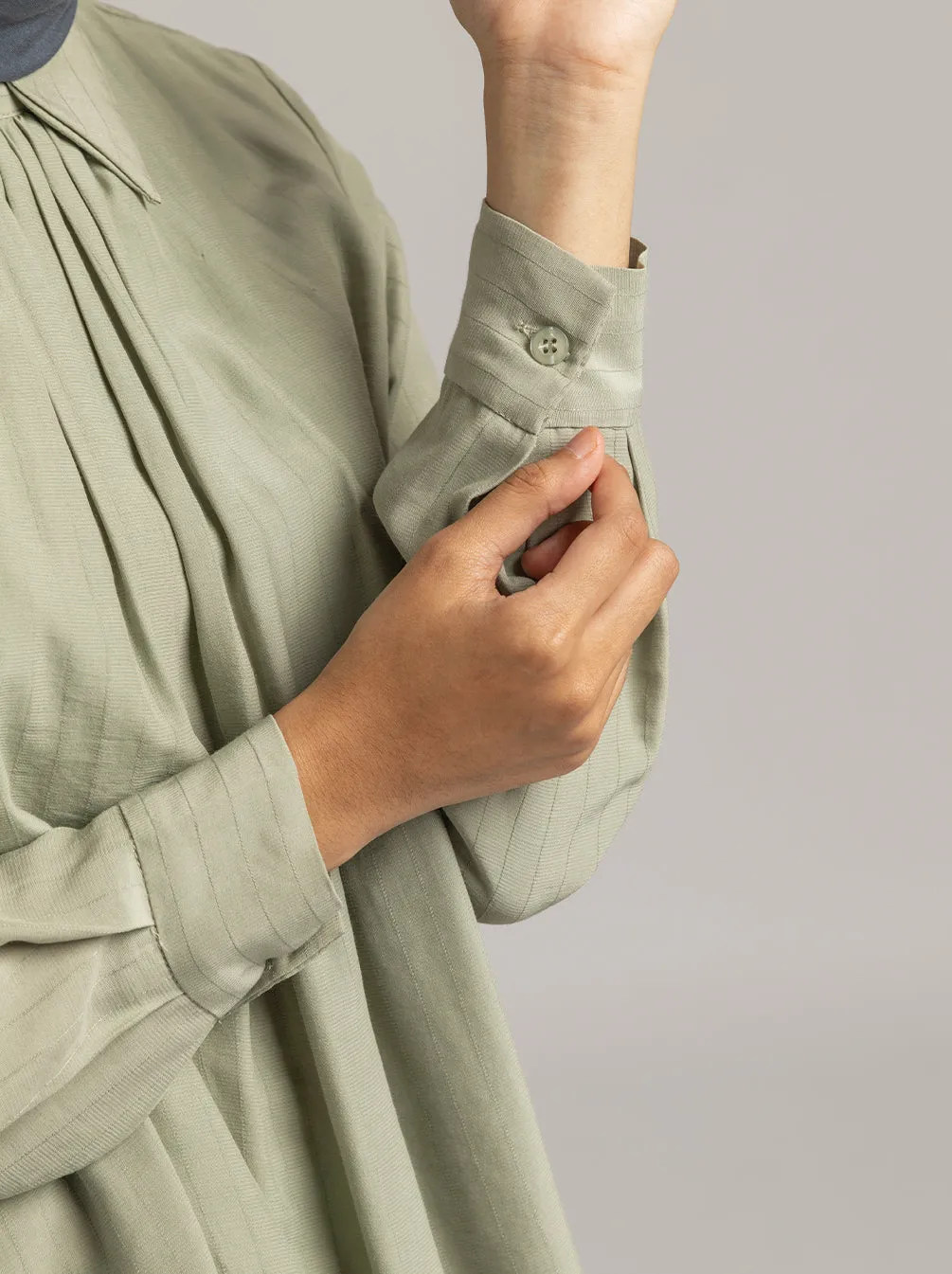 MIYA TOP PLAIN SAGE