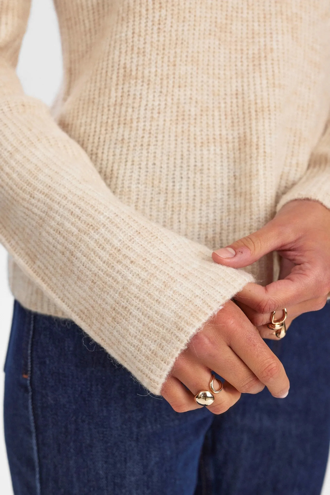 NURIETTE RIB V-NECK PULLOVER - Sun Kiss