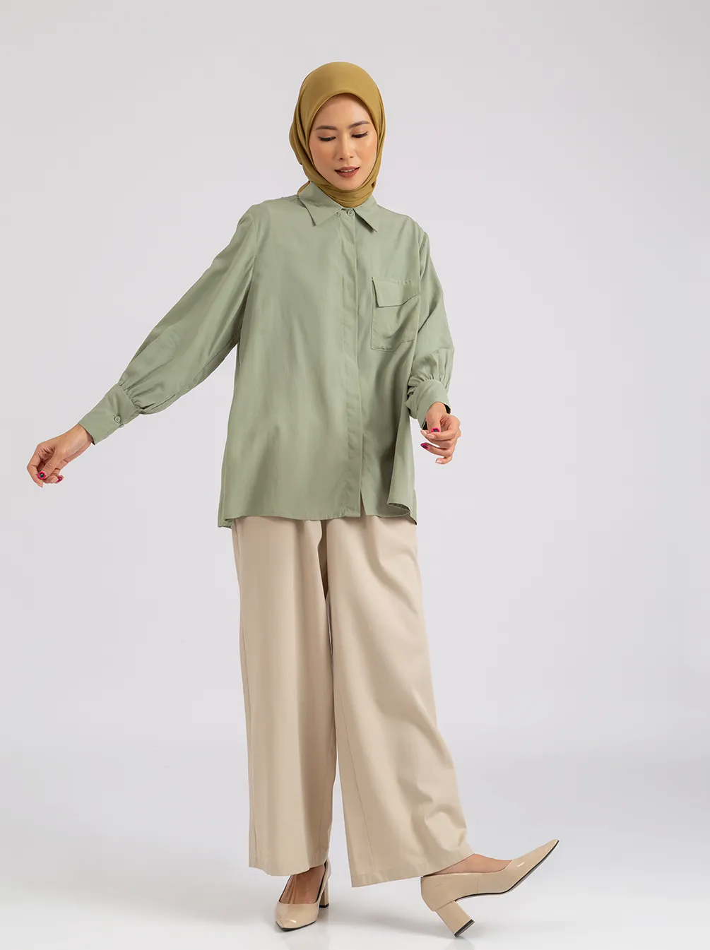 OVY TOP PLAIN SAGE