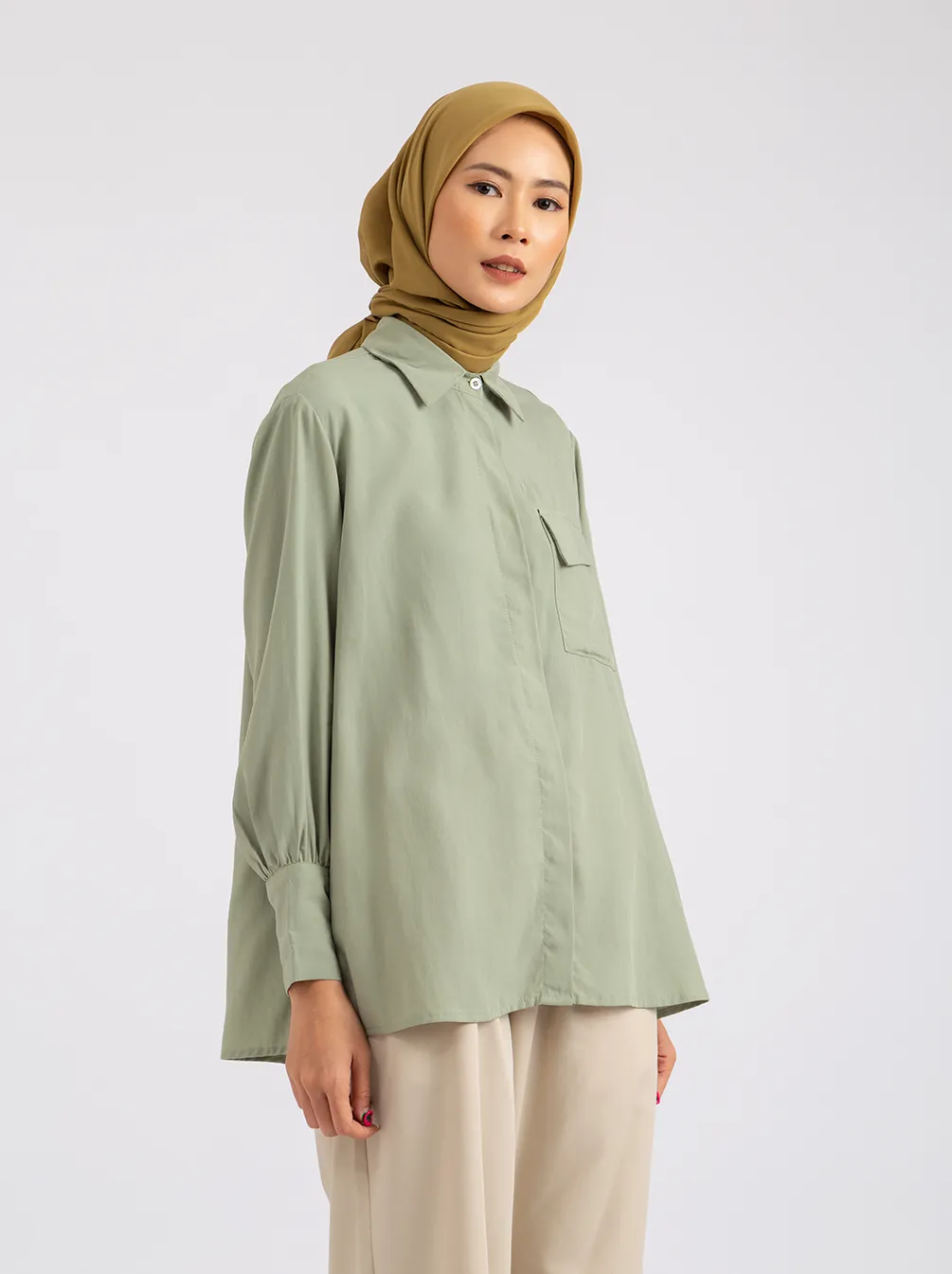 OVY TOP PLAIN SAGE