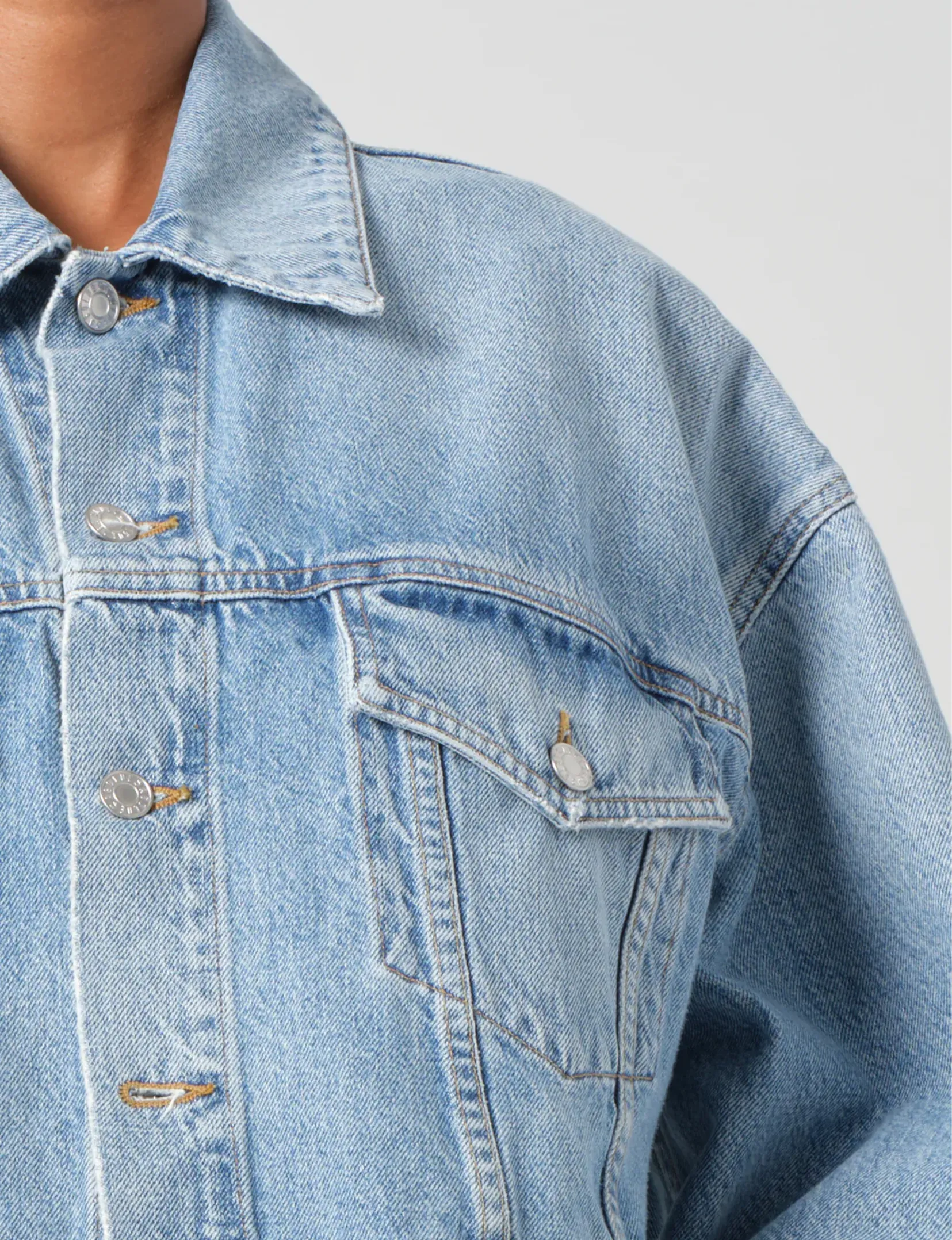 Palmer Jacket, Space