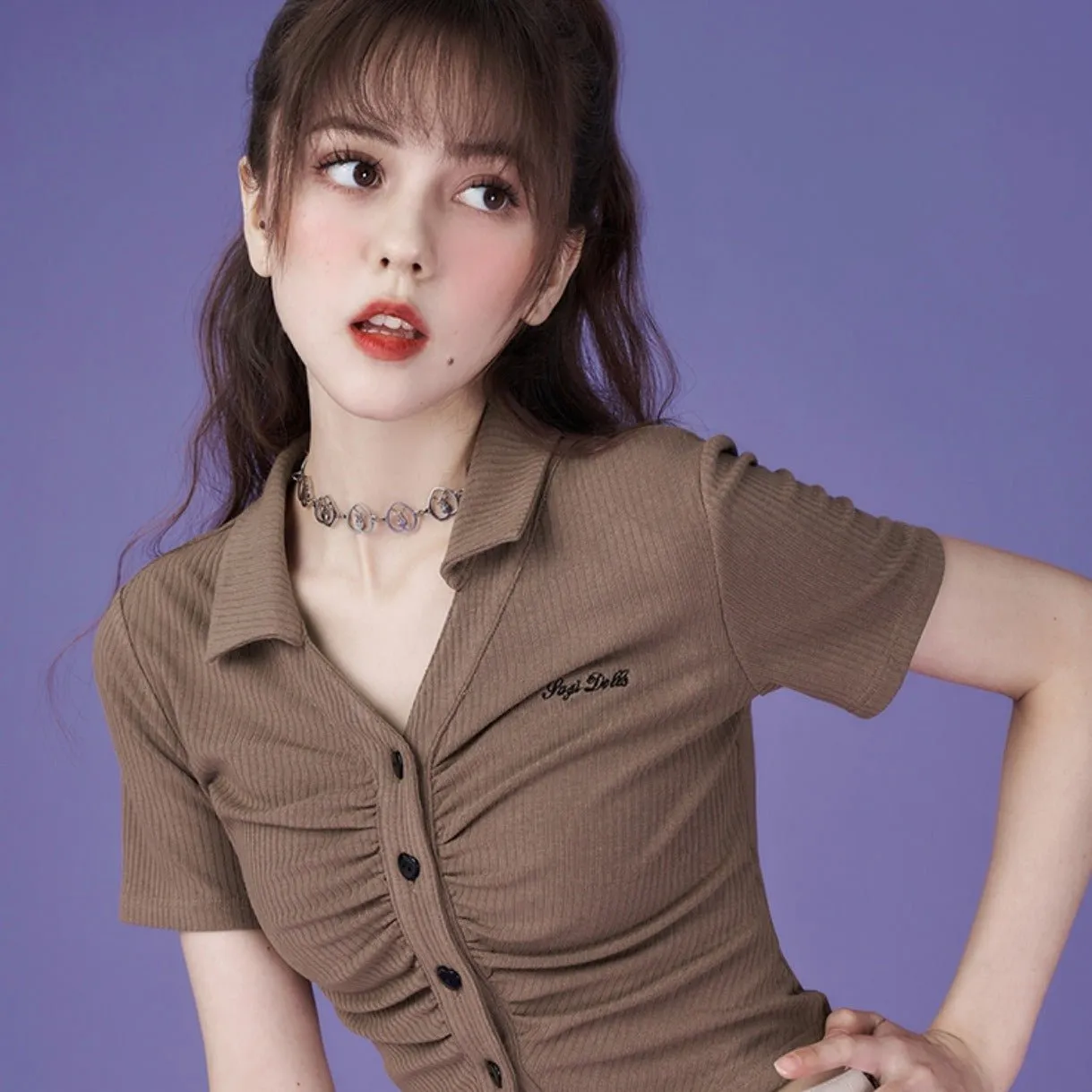 Retro brown aperture V-neck polo tops
