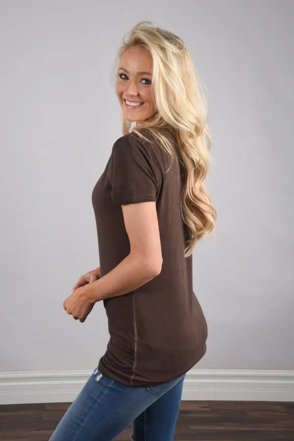 Run the World Tee ~ Burnt Maroon