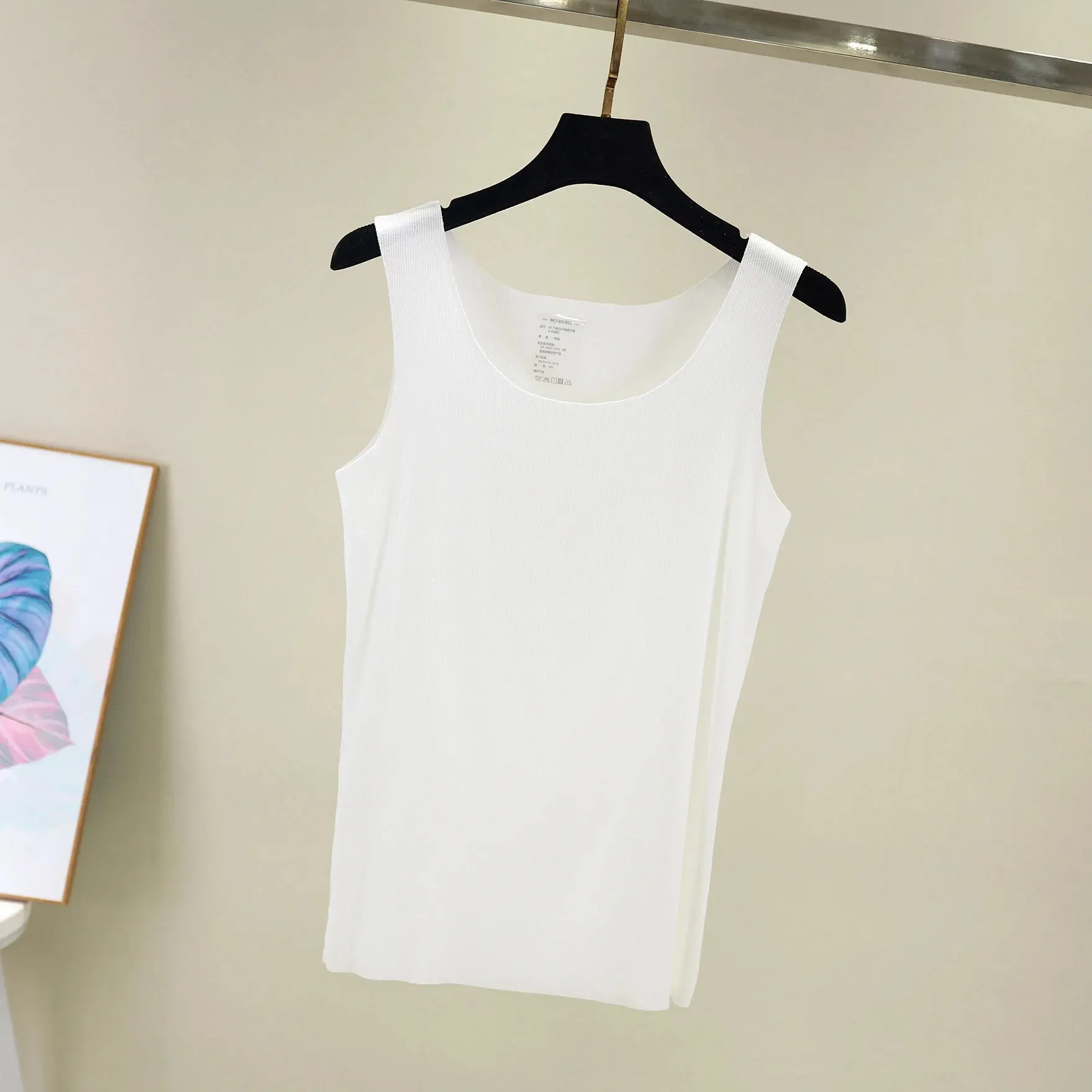seamless V-Neck Tank Tops