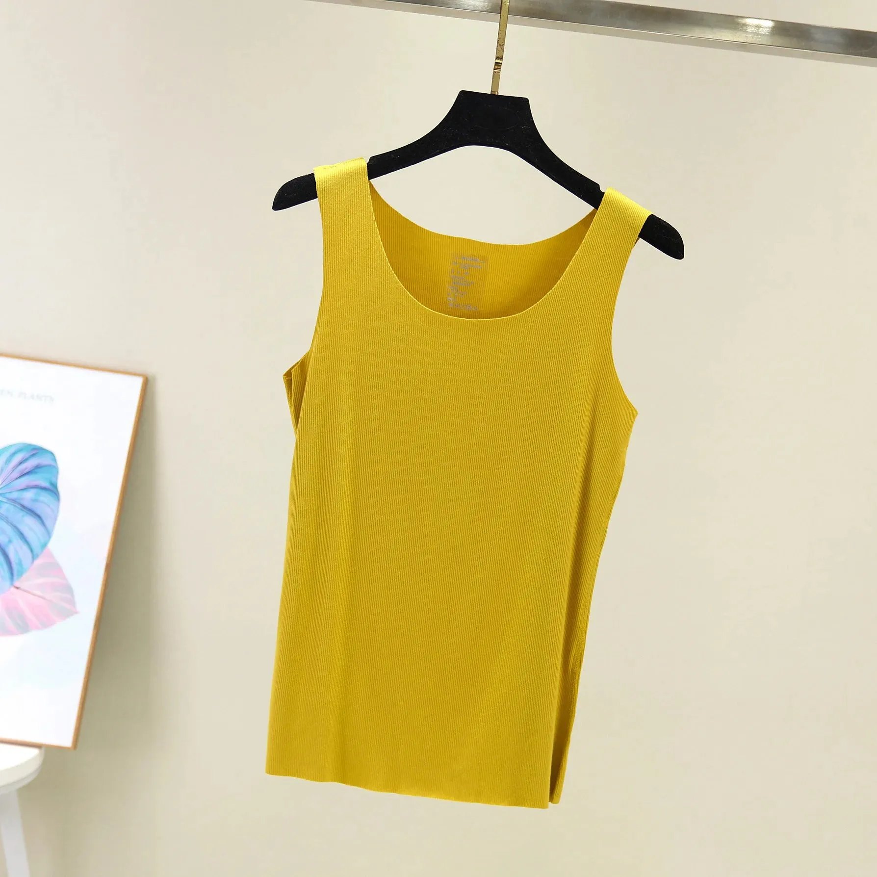 seamless V-Neck Tank Tops
