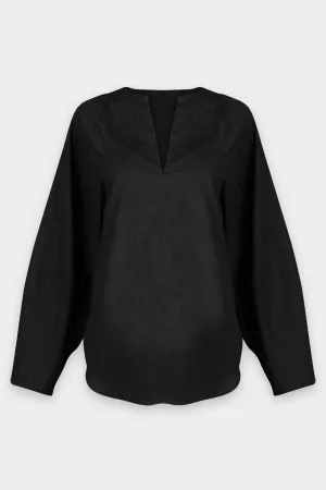 Shaped V-Neck Long Sleeve Popover in Black
