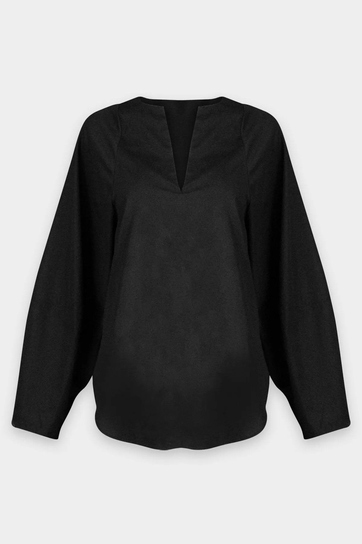 Shaped V-Neck Long Sleeve Popover in Black