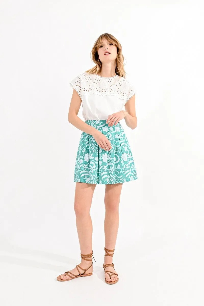 SHORT FLORAL PLEATED SKIRT