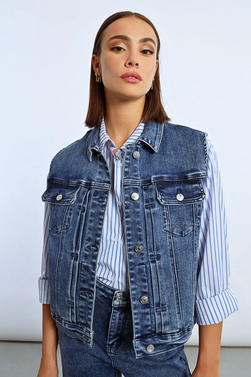 SLEEVELESS DENIM JACKET