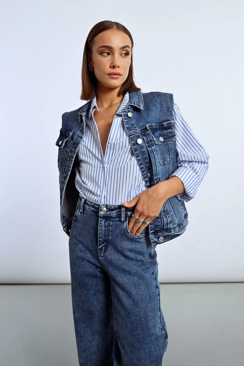 SLEEVELESS DENIM JACKET