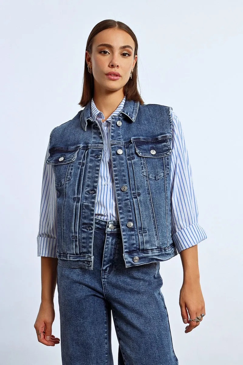 SLEEVELESS DENIM JACKET