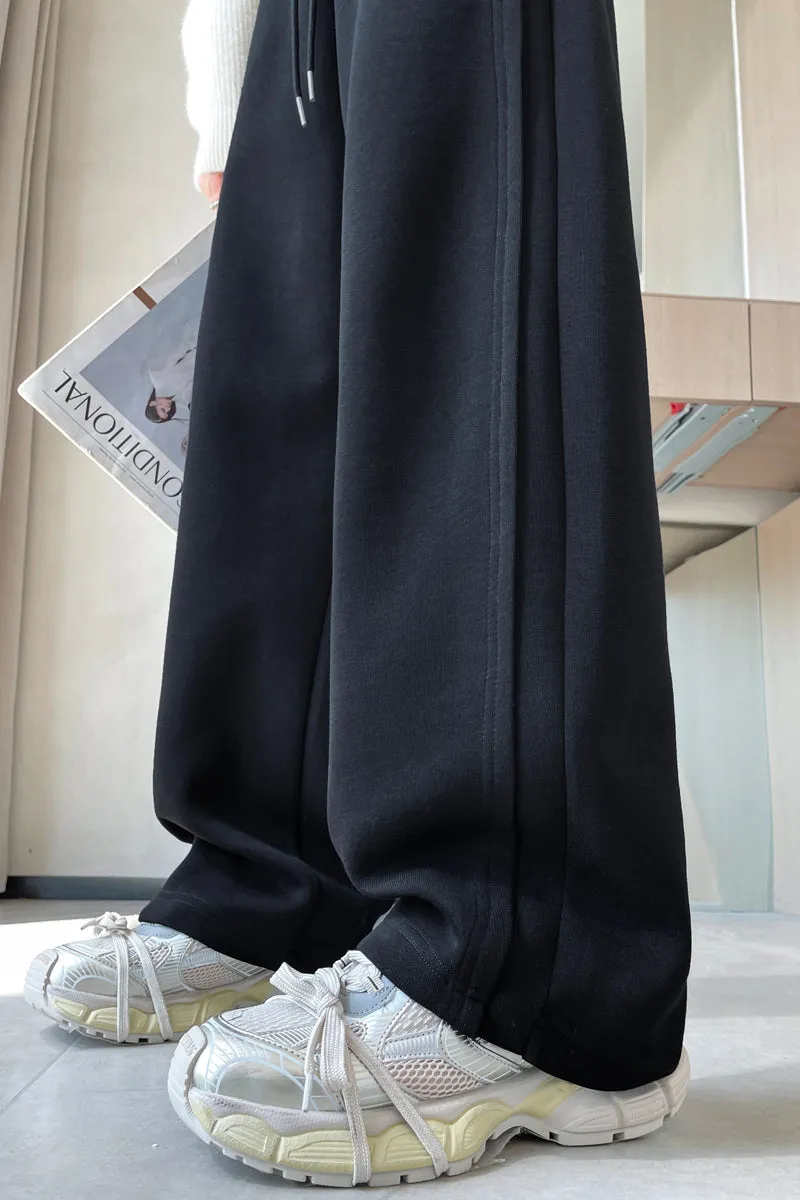 Solid Color Drawstring Waist Wide-leg Sweatpant Dream