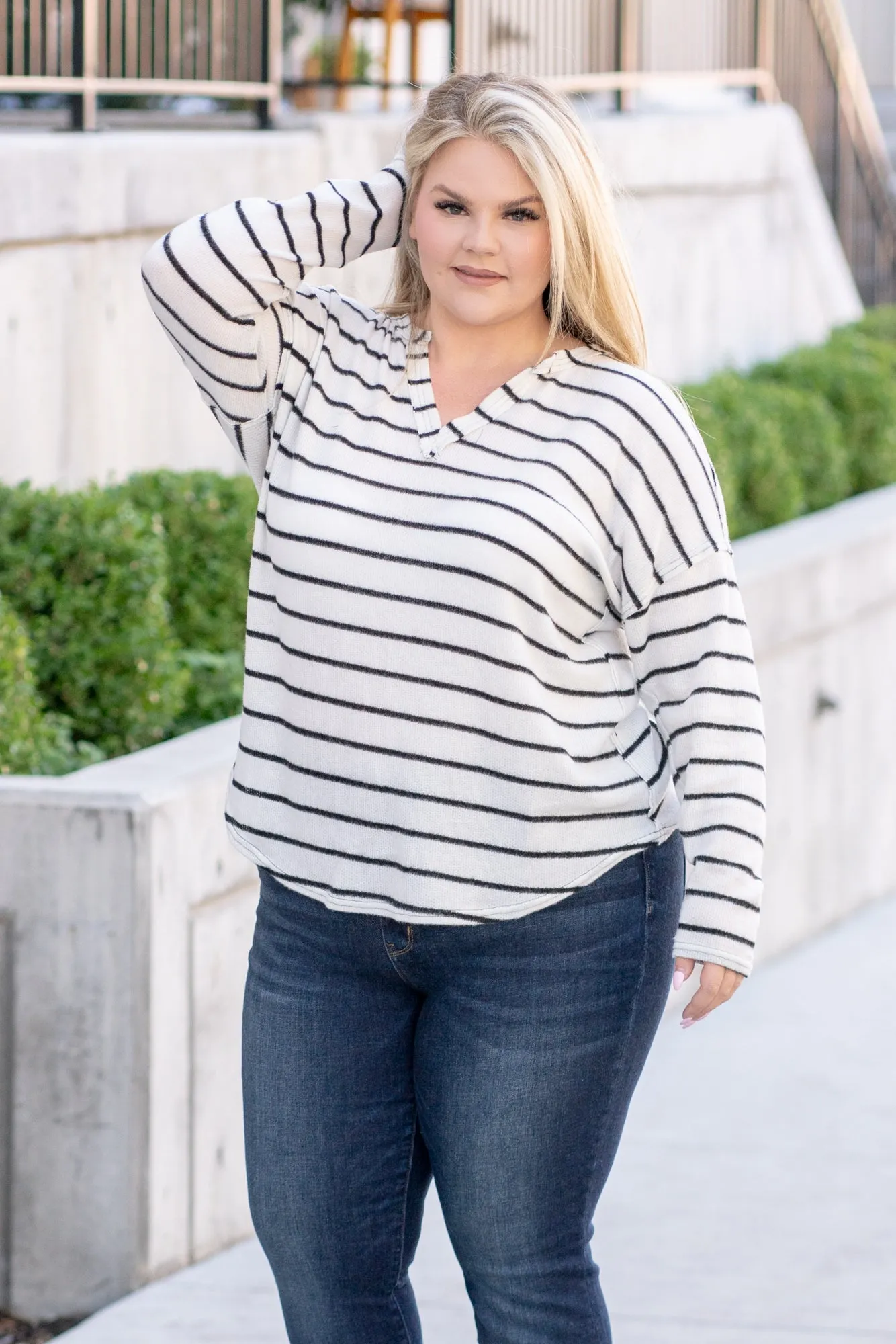 Striped Raw Edge Sweater - Ivory