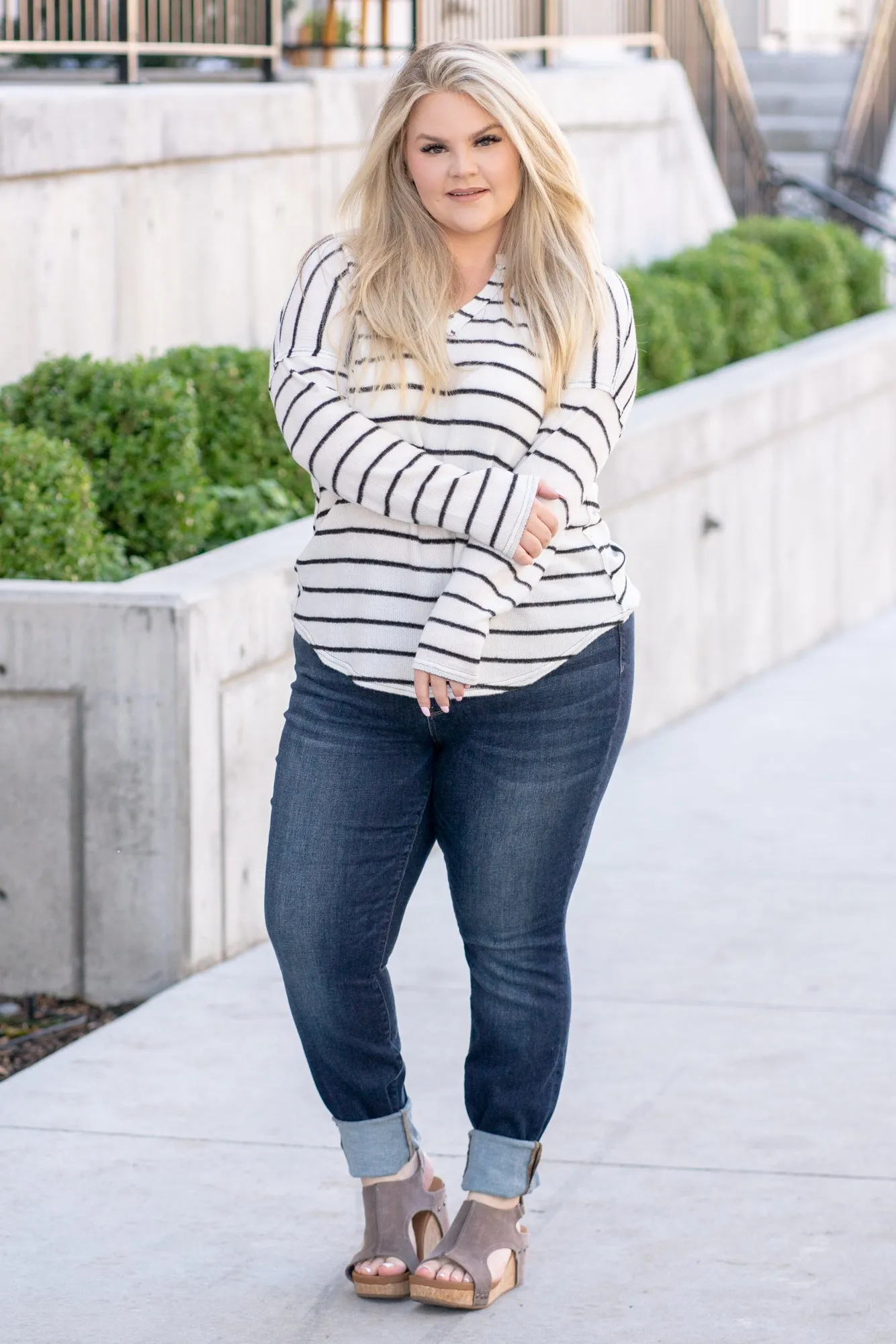 Striped Raw Edge Sweater - Ivory