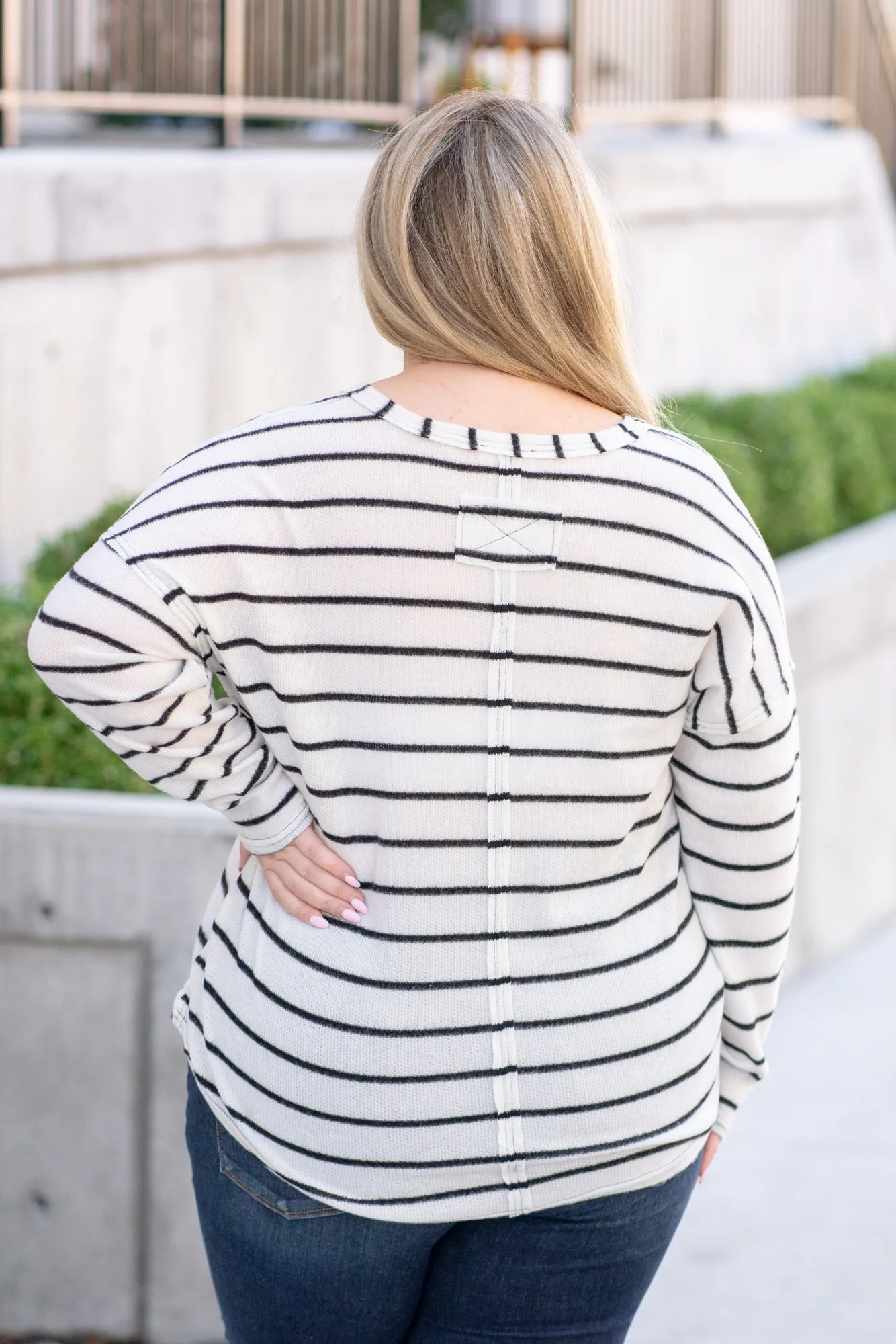 Striped Raw Edge Sweater - Ivory