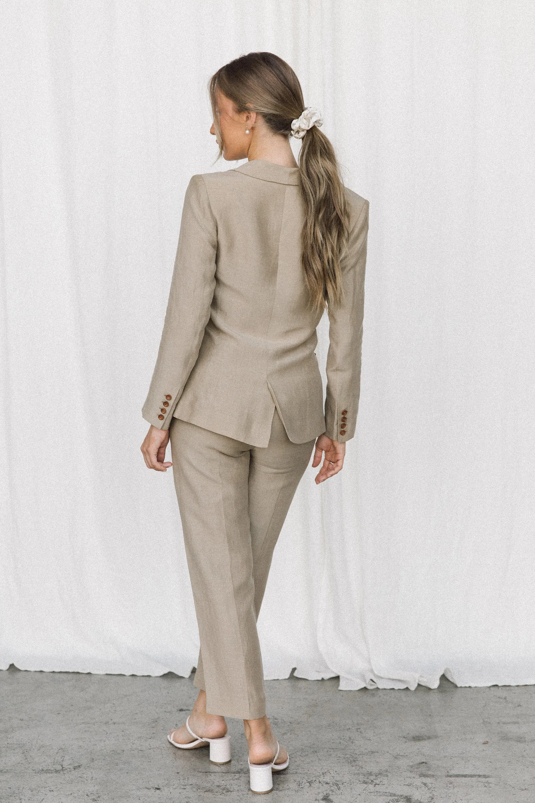 Tailored Linen Blazer in Almond