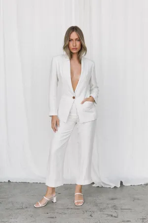 Tailored Linen Blazer in Oat