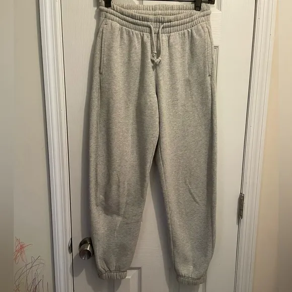 TNA sweatpants set