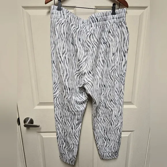 Tommy Bahama Sea Mist Zesty Zebra Jogger Pant Island Soft 2 Pockets Sz Lg