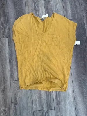 Top Short Sleeve Basic By Falls Creek In Yellow, Size: S