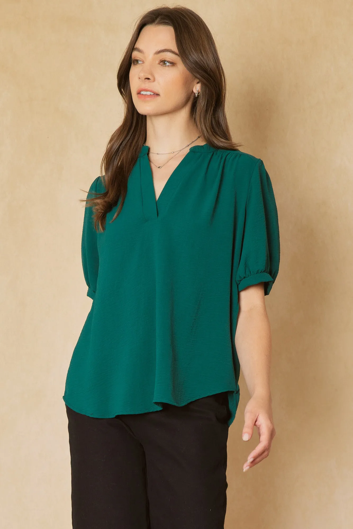 V-neck 1/2 sleeve top