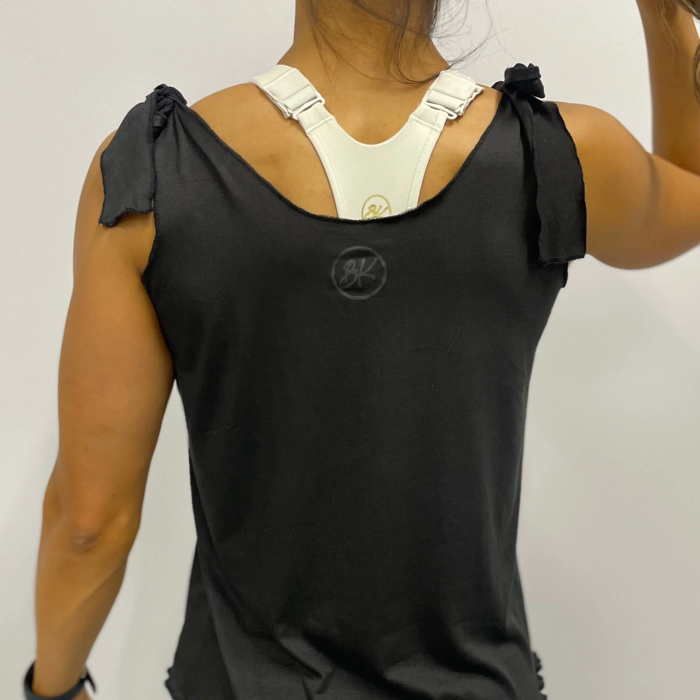 V-Neck Shoulder Knot Top | Black