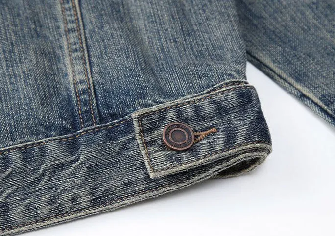 Vintage Style Denim Jacket for Men with Cargo Pockets