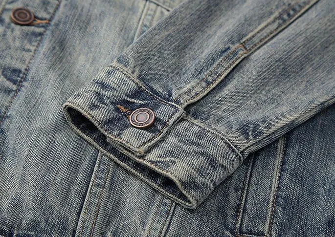 Vintage Style Denim Jacket for Men with Cargo Pockets