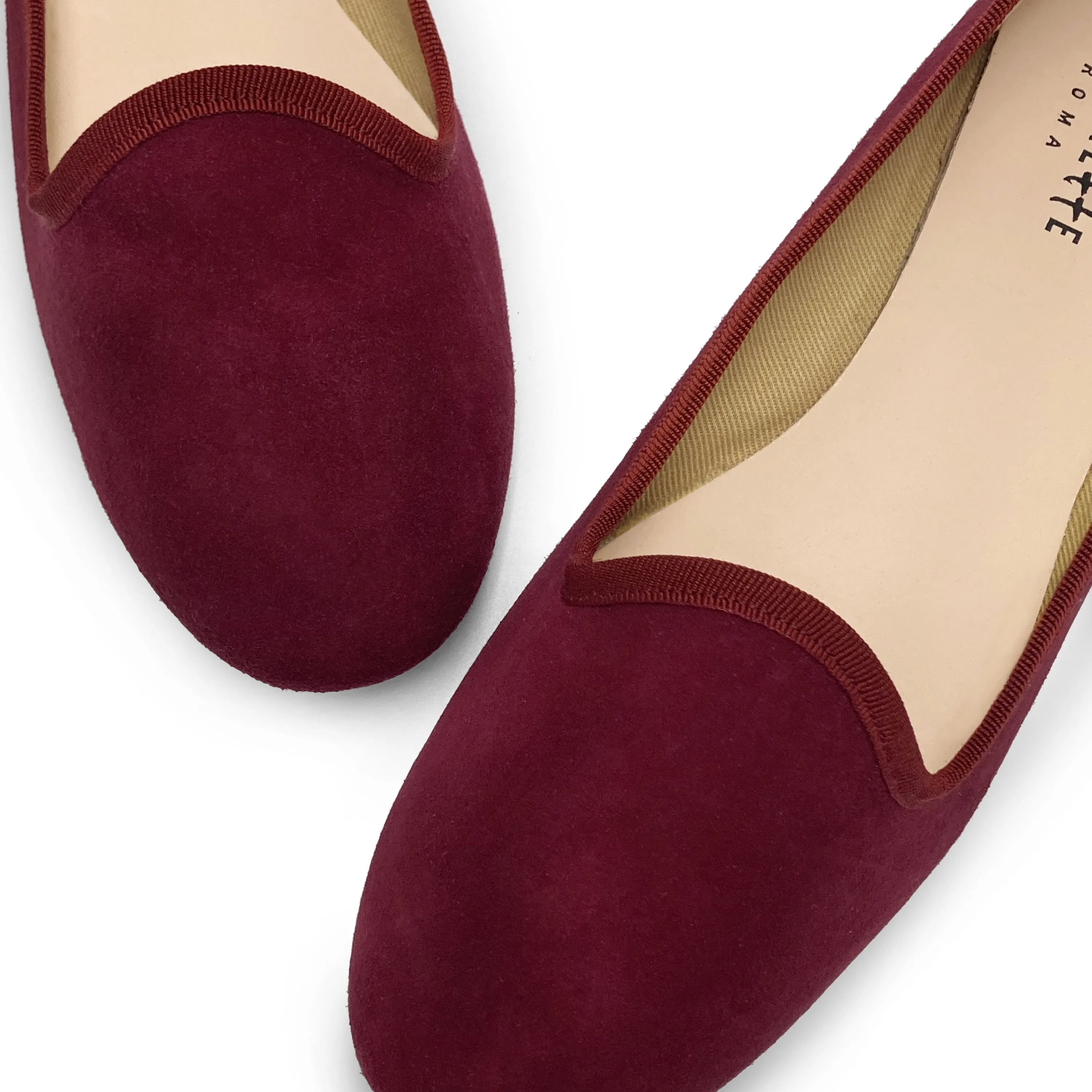 Women loafers in burgundy suede