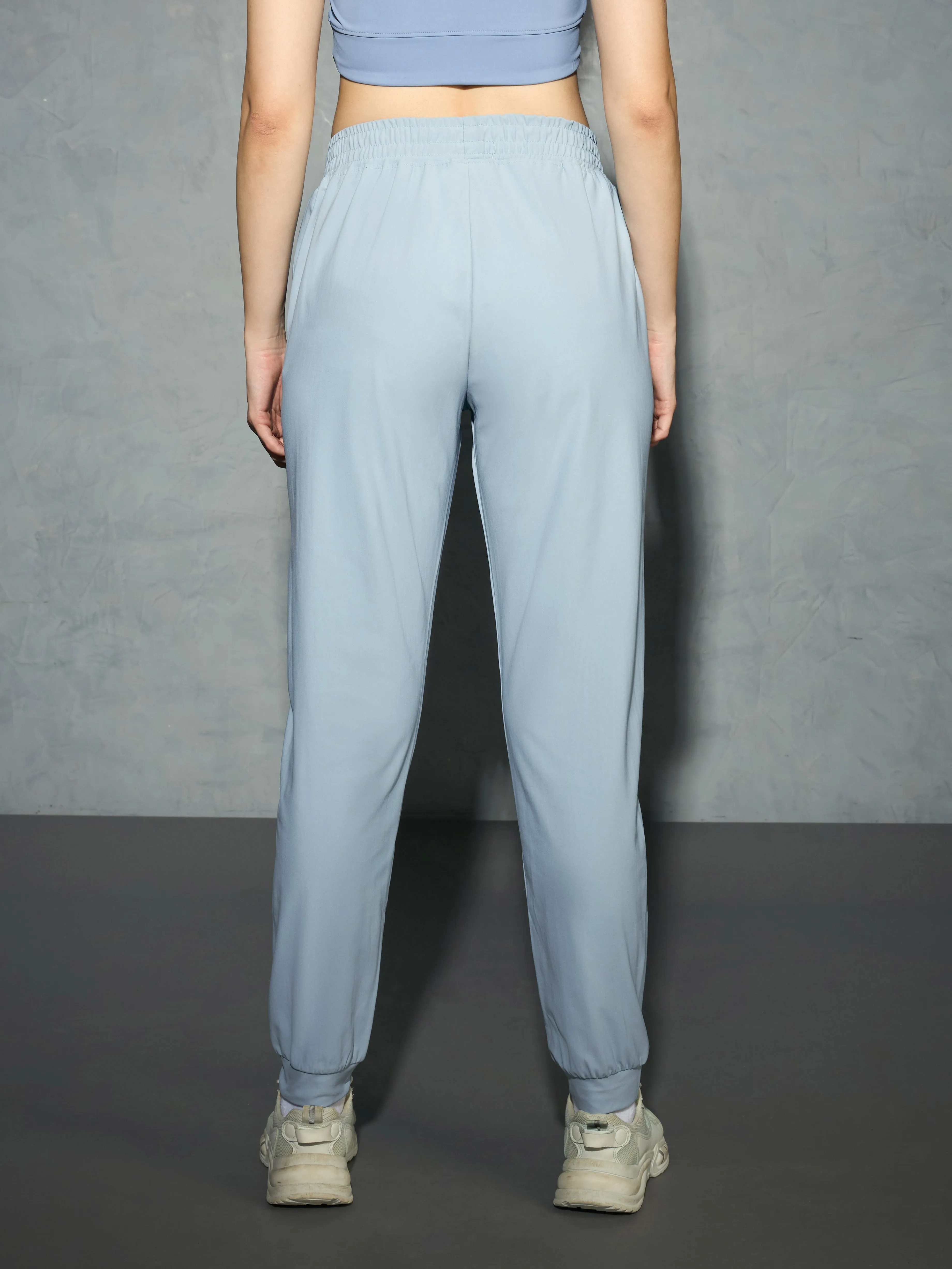 Women Solid Slim Fit Joggers with DURACOOL 